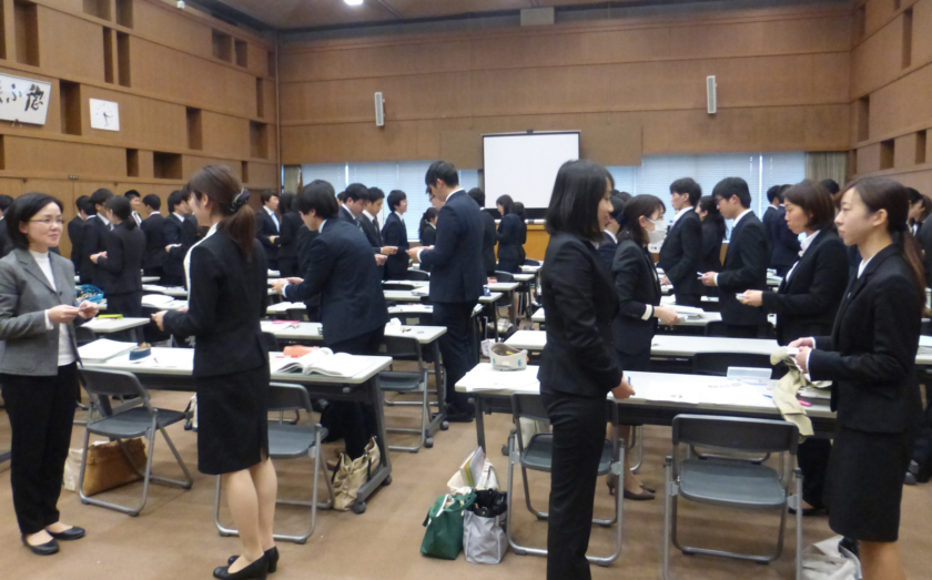 新規採用職員研修の様子01