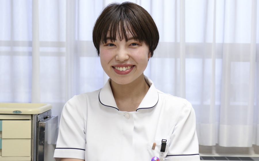 岐阜市民病院 看護局看護部川村 真奈美イメージ01